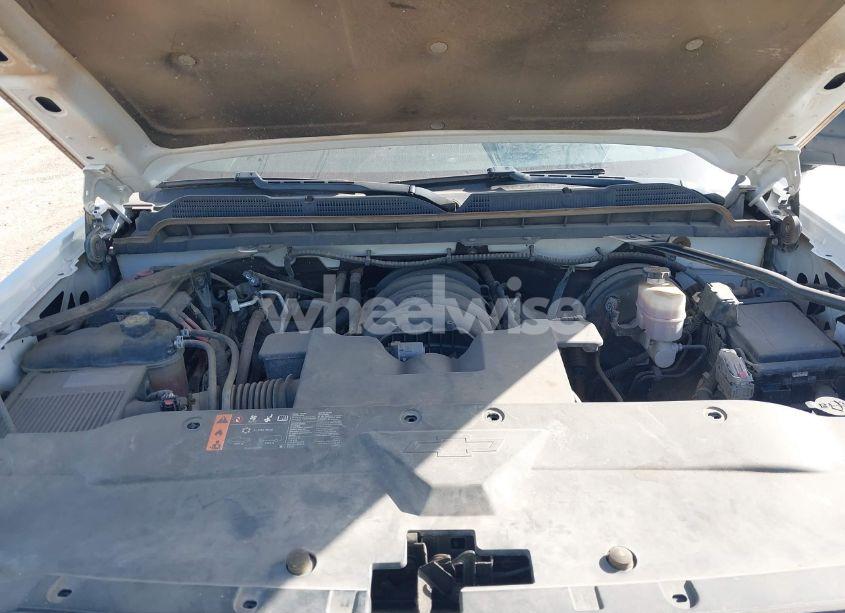 Photo 10 of 2019 Chevrolet Silverado 1500 LD WT (VIN 2GCVKNEC3K1160171)