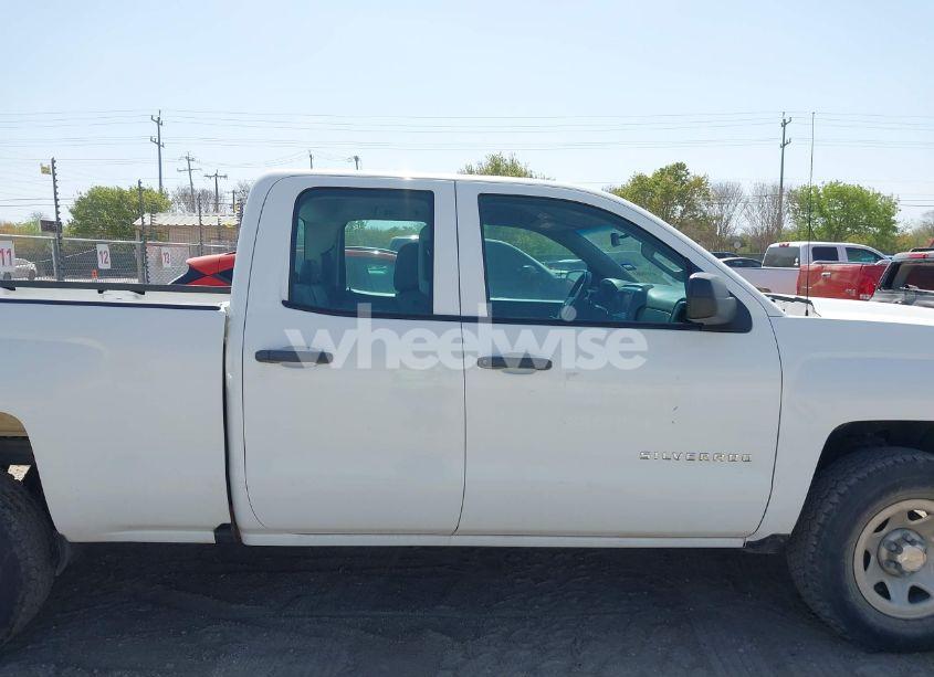 Photo 13 of 2019 Chevrolet Silverado 1500 LD WT (VIN 2GCVKNEC3K1163409)