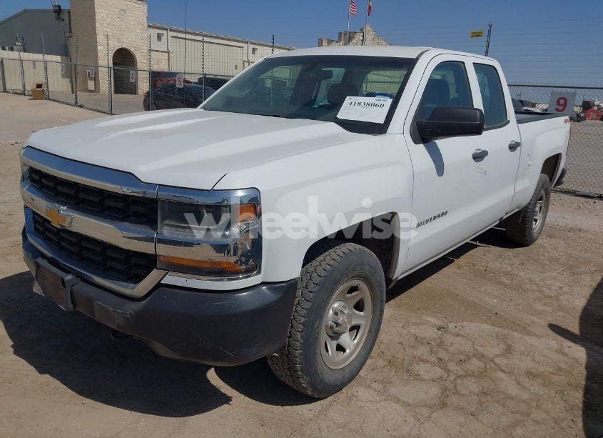 Photo 2 of 2019 Chevrolet Silverado 1500 LD WT (VIN 2GCVKNEC3K1163409)