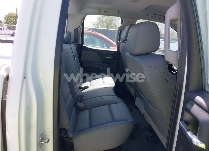 Photo 8 of 2019 Chevrolet Silverado 1500 LD WT (VIN 2GCVKNEC3K1163409)