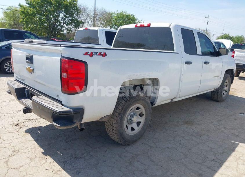 Photo 4 of 2019 Chevrolet Silverado 1500 LD WT (VIN 2GCVKNEC4K1159580)