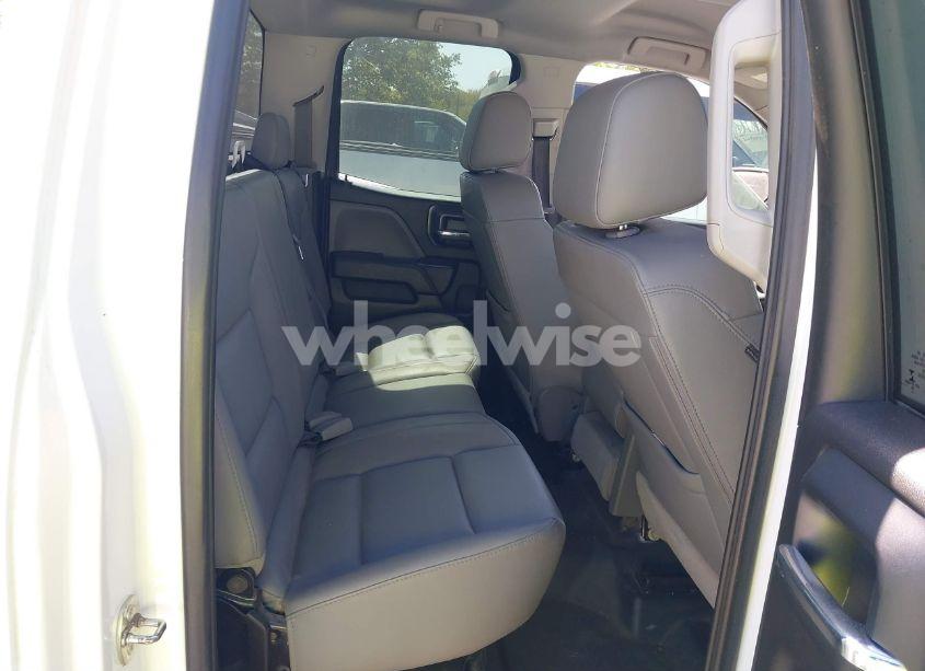 Photo 8 of 2019 Chevrolet Silverado 1500 LD WT (VIN 2GCVKNEC4K1159580)