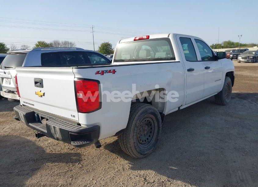 Photo 4 of 2019 Chevrolet Silverado 1500 LD WT (VIN 2GCVKNEC5K1163637)