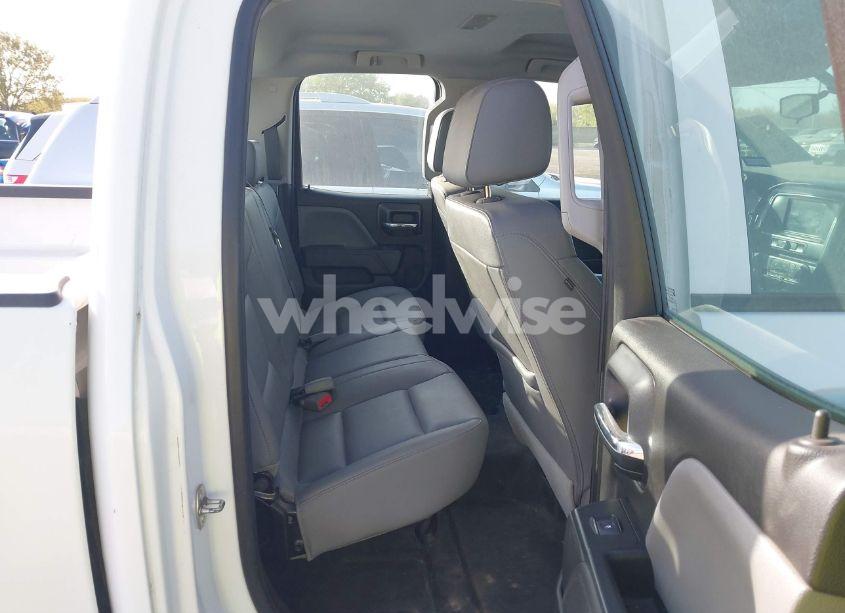 Photo 8 of 2019 Chevrolet Silverado 1500 LD WT (VIN 2GCVKNEC5K1163637)