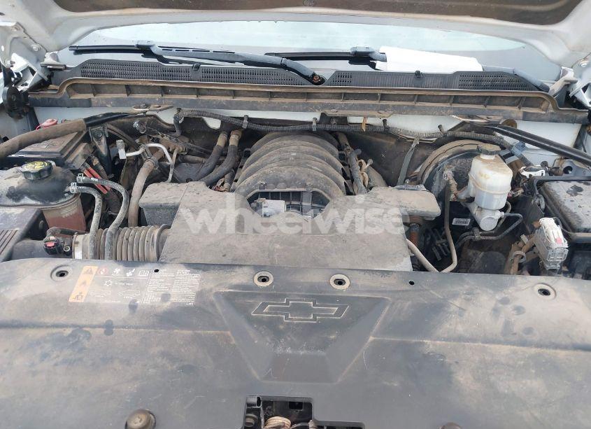 Photo 10 of 2019 Chevrolet Silverado 1500 LD WT (VIN 2GCVKNEC6K1164117)