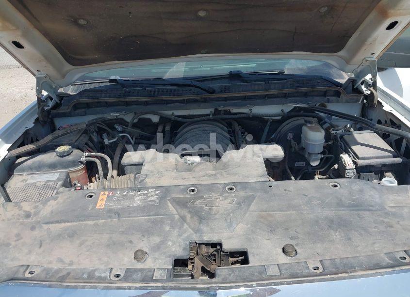 Photo 10 of 2019 Chevrolet Silverado 1500 LD WT (VIN 2GCVKNEC7K1160643)