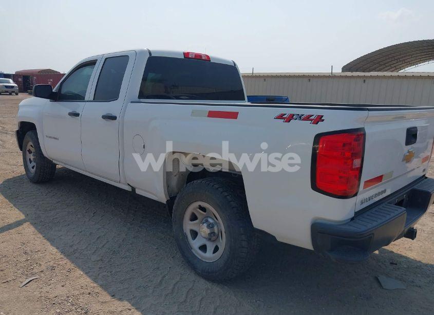 Photo 3 of 2019 Chevrolet Silverado 1500 LD WT (VIN 2GCVKNEC7K1161016)