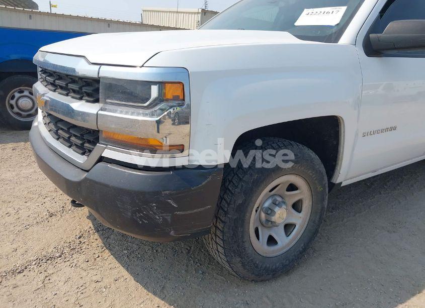 Photo 6 of 2019 Chevrolet Silverado 1500 LD WT (VIN 2GCVKNEC7K1161016)