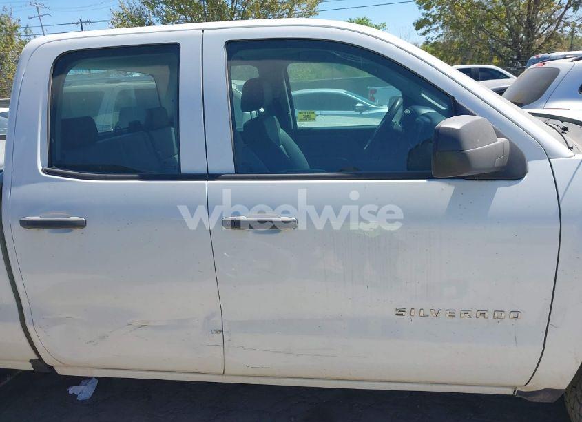 Photo 13 of 2019 Chevrolet Silverado 1500 LD WT (VIN 2GCVKNEC7K1163610)