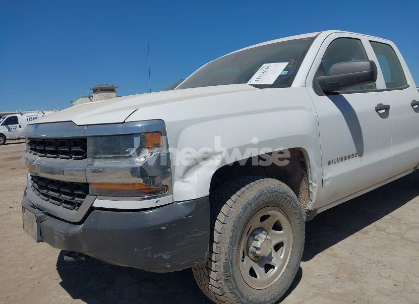 Photo 6 of 2019 Chevrolet Silverado 1500 LD WT (VIN 2GCVKNEC7K1163610)