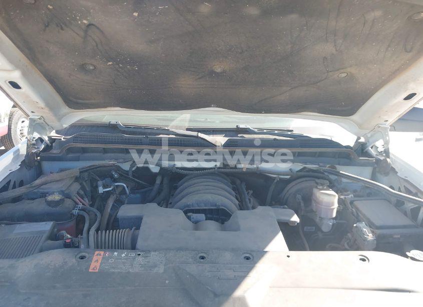 Photo 10 of 2019 Chevrolet Silverado 1500 LD WT (VIN 2GCVKNEC8K1159436)