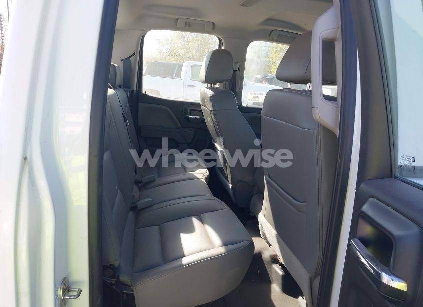 Photo 8 of 2019 Chevrolet Silverado 1500 LD WT (VIN 2GCVKNEC8K1159436)