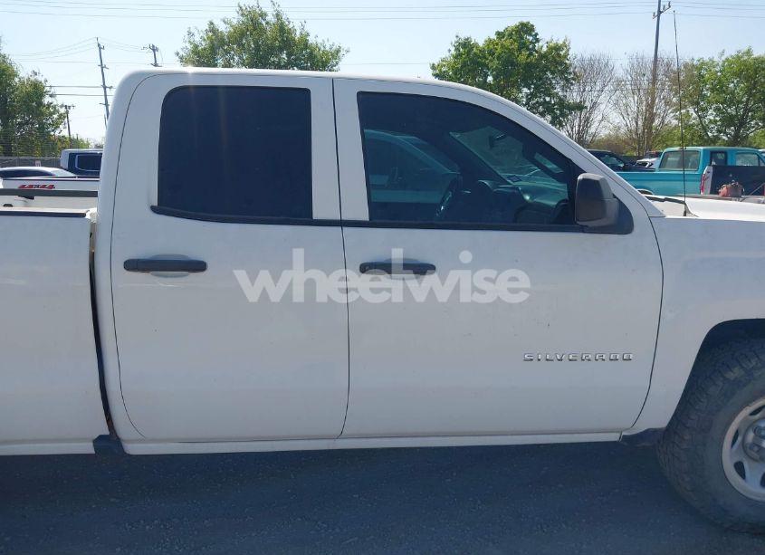 Photo 13 of 2019 Chevrolet Silverado 1500 LD WT (VIN 2GCVKNEC8K1160103)