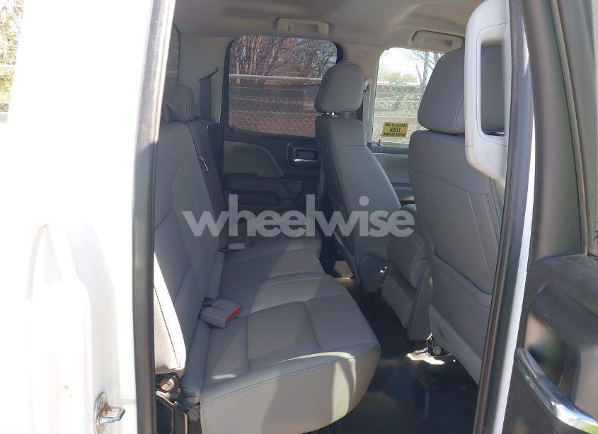 Photo 8 of 2019 Chevrolet Silverado 1500 LD WT (VIN 2GCVKNEC9K1160059)