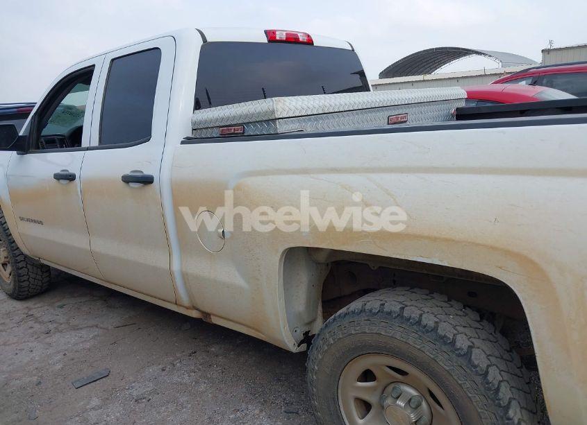 Photo 14 of 2019 Chevrolet Silverado 1500 LD WT (VIN 2GCVKNEC9K1182112)