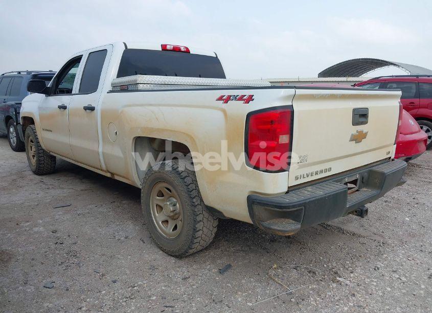 Photo 3 of 2019 Chevrolet Silverado 1500 LD WT (VIN 2GCVKNEC9K1182112)