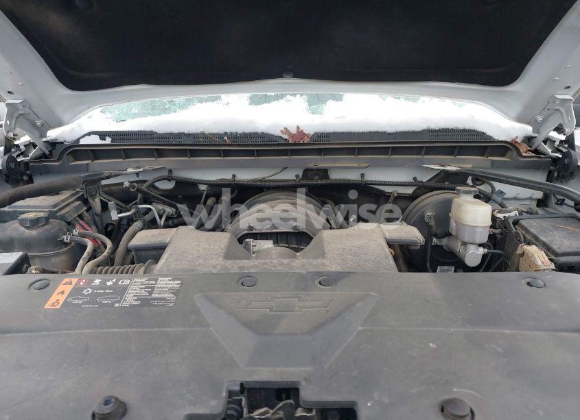 Photo 10 of 2019 Chevrolet Silverado 1500 LD WT (VIN 2GCVKNEC9K1216582)