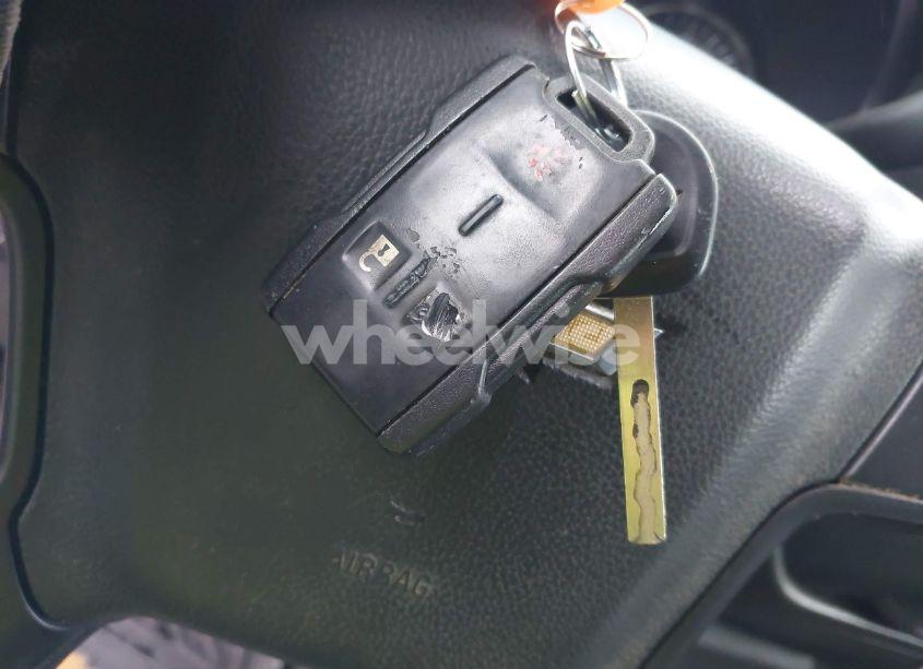 Photo 11 of 2019 Chevrolet Silverado 1500 LD WT (VIN 2GCVKNEC9K1216582)