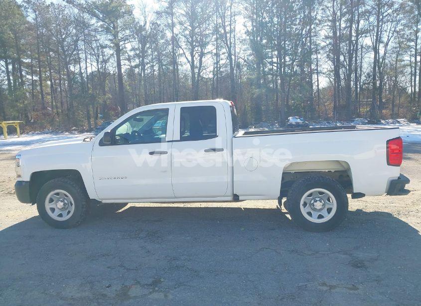 Photo 14 of 2019 Chevrolet Silverado 1500 LD WT (VIN 2GCVKNEC9K1216582)