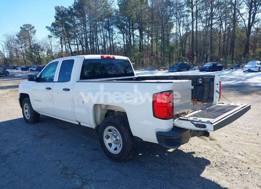 Photo 3 of 2019 Chevrolet Silverado 1500 LD WT (VIN 2GCVKNEC9K1216582)