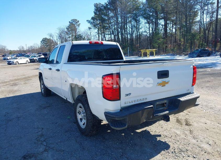 Photo 6 of 2019 Chevrolet Silverado 1500 LD WT (VIN 2GCVKNEC9K1216582)