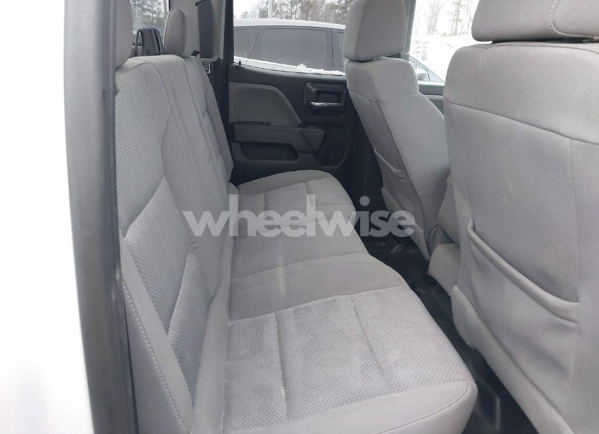 Photo 8 of 2019 Chevrolet Silverado 1500 LD WT (VIN 2GCVKNEC9K1216582)