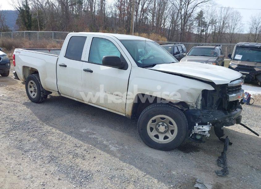 2019 Chevrolet Silverado 1500 LD WT (VIN 2GCVKNEC9K1217697) main photo