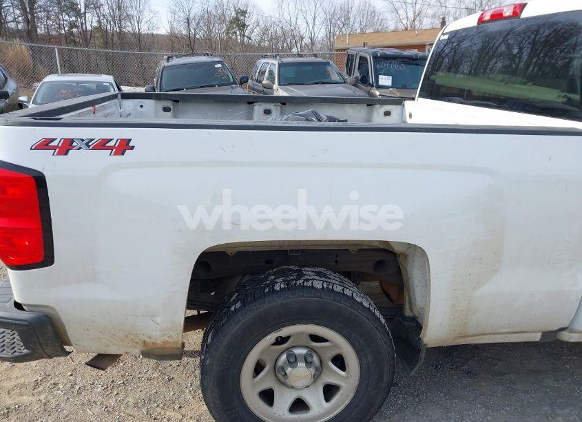 Photo 12 of 2019 Chevrolet Silverado 1500 LD WT (VIN 2GCVKNEC9K1217697)