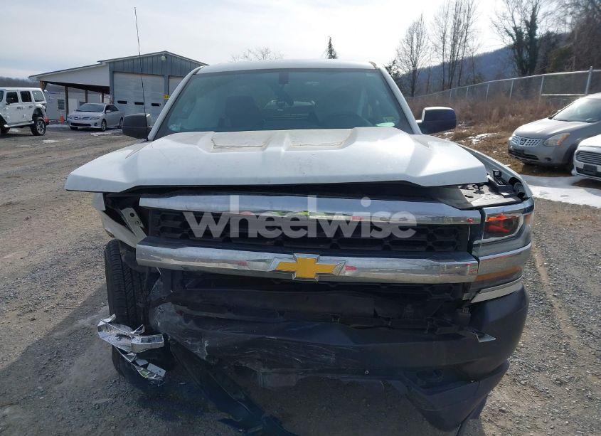 Photo 13 of 2019 Chevrolet Silverado 1500 LD WT (VIN 2GCVKNEC9K1217697)