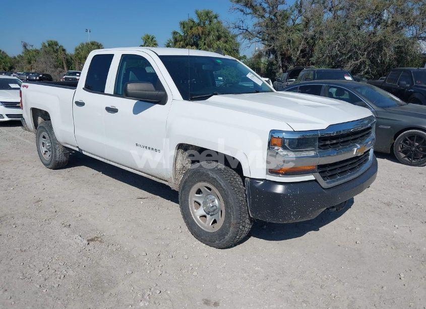 2019 Chevrolet Silverado 1500 LD WT (VIN 2GCVKNECXK1121058) main photo