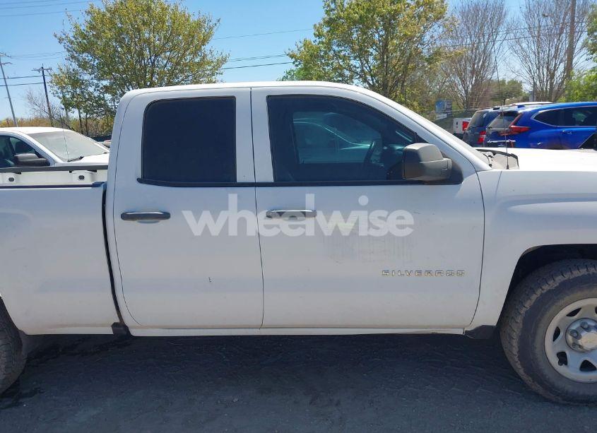 Photo 13 of 2019 Chevrolet Silverado 1500 LD WT (VIN 2GCVKNECXK1159289)