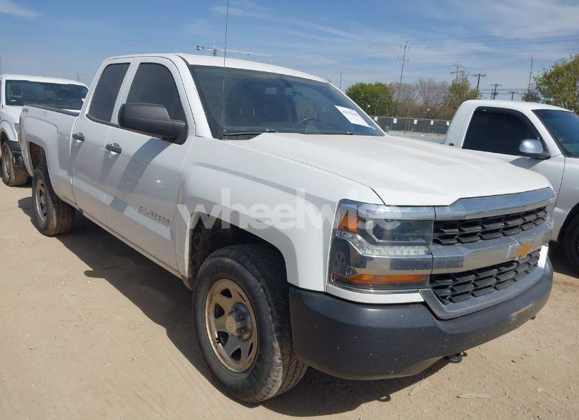 2019 Chevrolet Silverado 1500 LD WT (VIN 2GCVKNECXK1162337) main photo