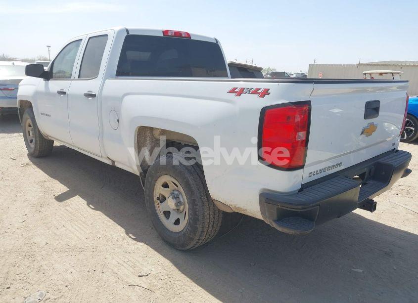 Photo 3 of 2019 Chevrolet Silverado 1500 LD WT (VIN 2GCVKNECXK1162337)