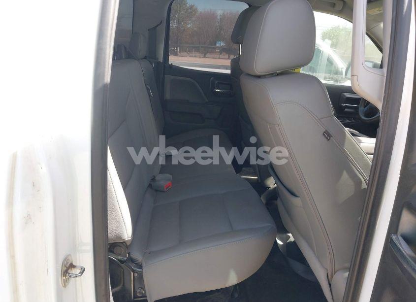 Photo 8 of 2019 Chevrolet Silverado 1500 LD WT (VIN 2GCVKNECXK1162337)