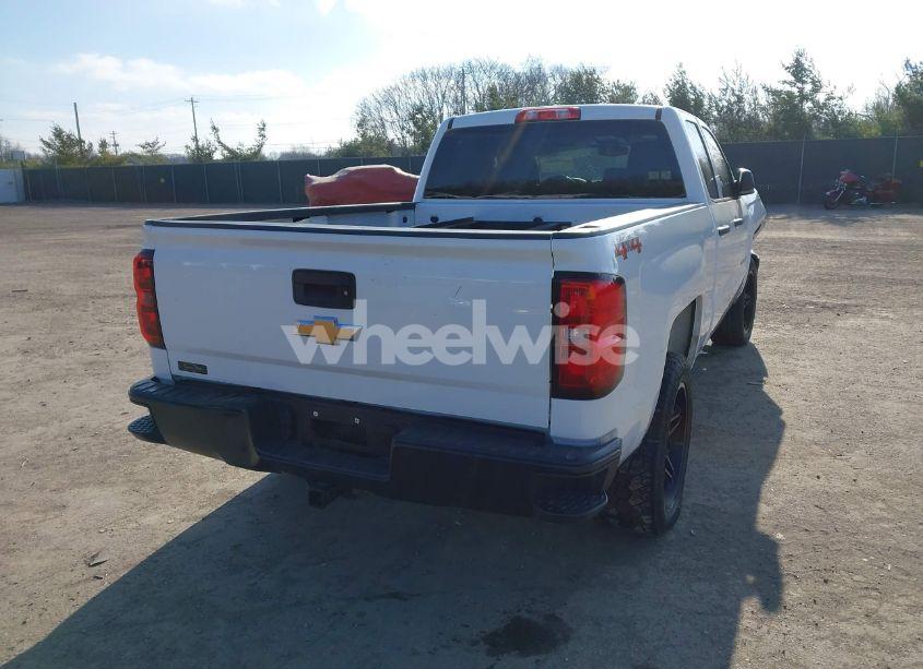Photo 4 of 2019 Chevrolet Silverado 1500 LD WT (VIN 2GCVKNECXK1194124)