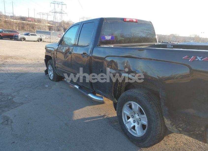 Photo 18 of 2019 Chevrolet Silverado 1500 LD LT (VIN 2GCVKPEC0K1103888)
