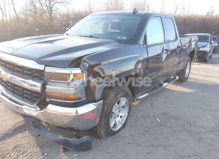 Photo 6 of 2019 Chevrolet Silverado 1500 LD LT (VIN 2GCVKPEC0K1103888)