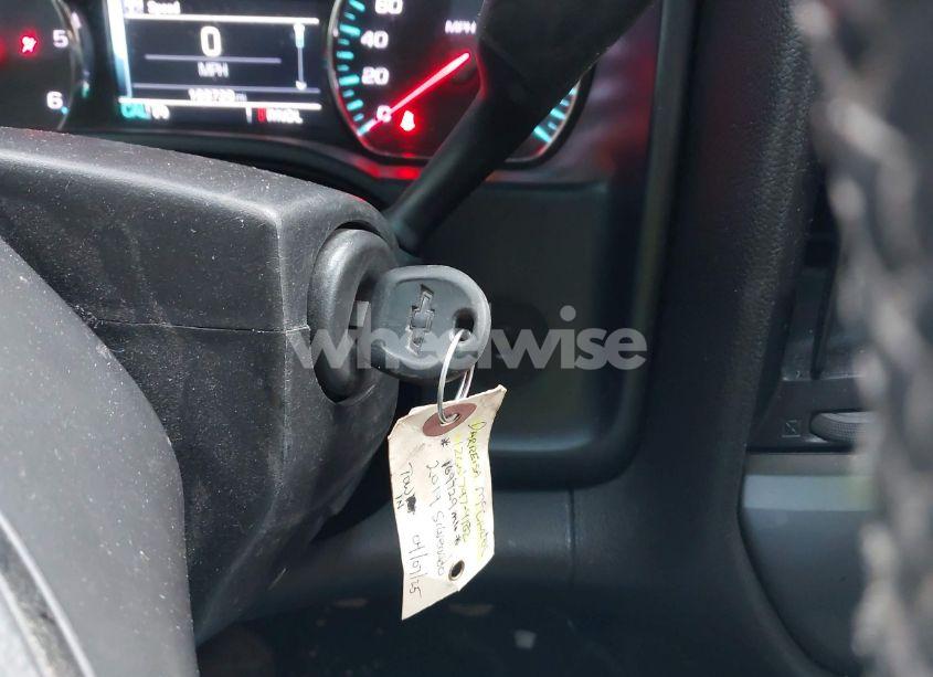 Photo 11 of 2019 Chevrolet Silverado 1500 LD LT (VIN 2GCVKPEC0K1142254)