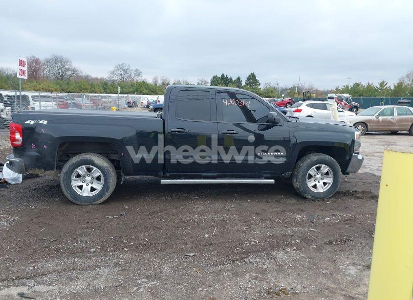 Photo 13 of 2019 Chevrolet Silverado 1500 LD LT (VIN 2GCVKPEC0K1142254)