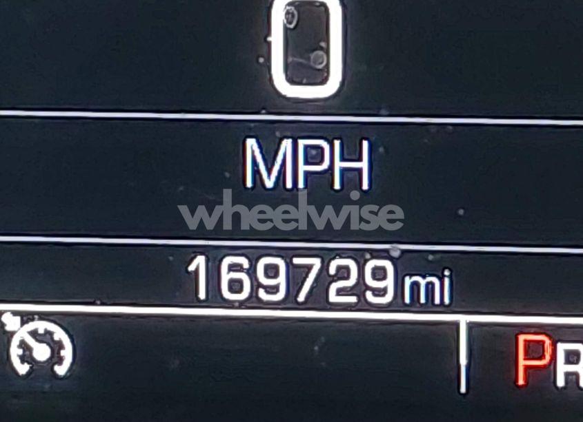 Photo 15 of 2019 Chevrolet Silverado 1500 LD LT (VIN 2GCVKPEC0K1142254)