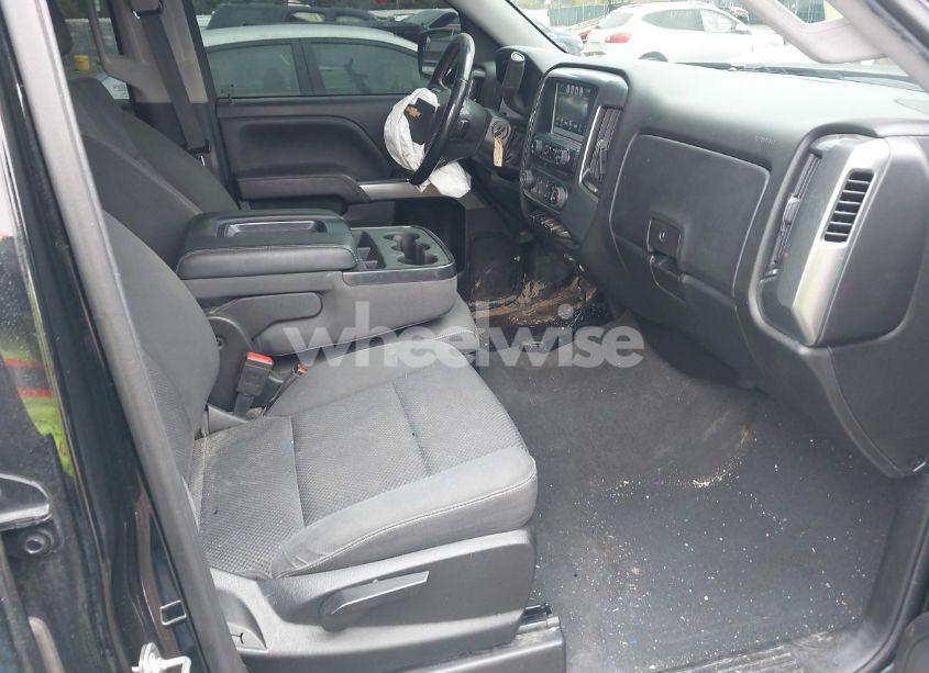 Photo 5 of 2019 Chevrolet Silverado 1500 LD LT (VIN 2GCVKPEC0K1142254)