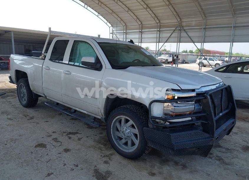 2019 Chevrolet Silverado 1500 LD LT (VIN 2GCVKPEC0K1182222) main photo