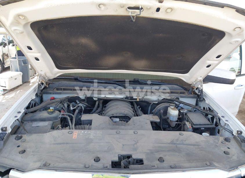 Photo 10 of 2019 Chevrolet Silverado 1500 LD LT (VIN 2GCVKPEC0K1182222)