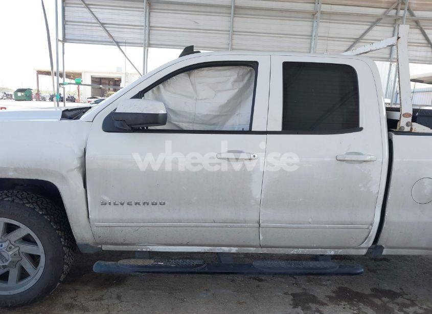 Photo 14 of 2019 Chevrolet Silverado 1500 LD LT (VIN 2GCVKPEC0K1182222)