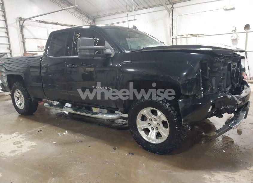 2019 Chevrolet Silverado 1500 LD LT (VIN 2GCVKPEC1K1115080) main photo