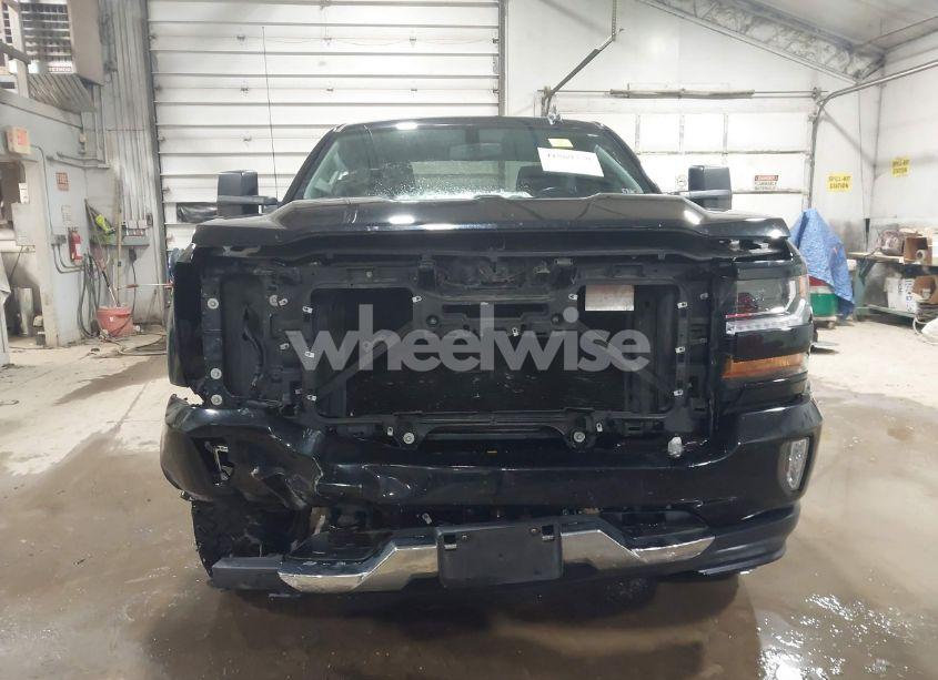 Photo 12 of 2019 Chevrolet Silverado 1500 LD LT (VIN 2GCVKPEC1K1115080)