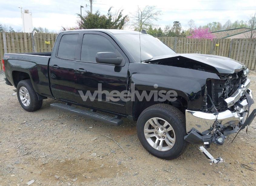 2019 Chevrolet Silverado 1500 LD LT (VIN 2GCVKPEC1K1128072) main photo