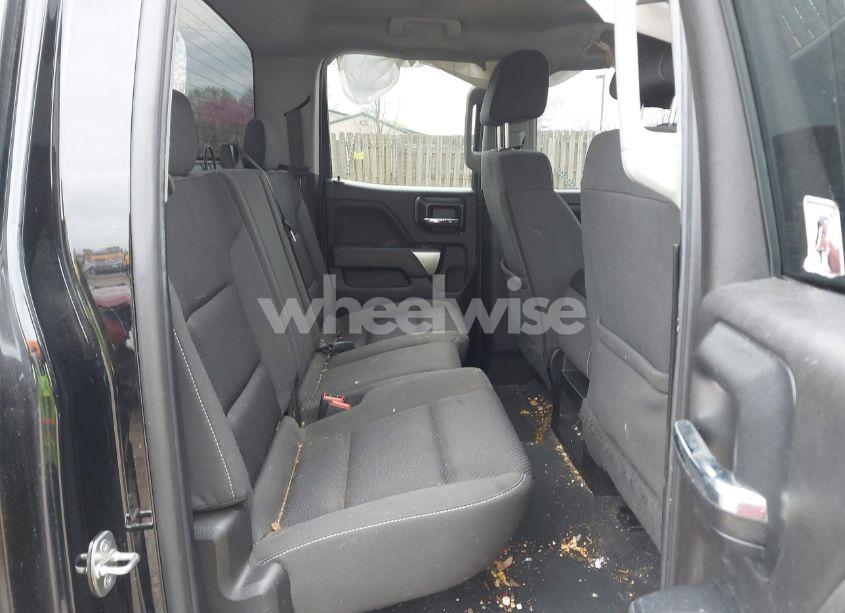 Photo 8 of 2019 Chevrolet Silverado 1500 LD LT (VIN 2GCVKPEC1K1128072)