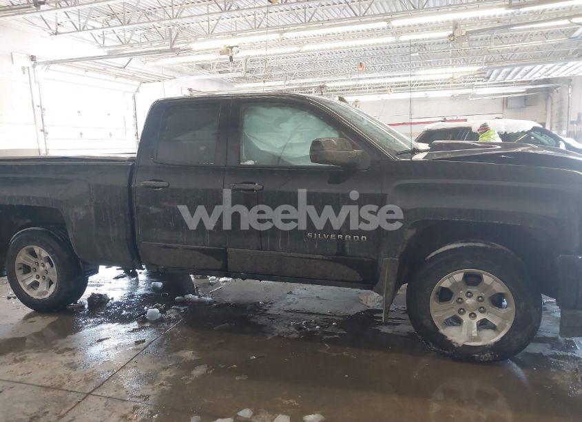 Photo 14 of 2019 Chevrolet Silverado 1500 LD LT (VIN 2GCVKPEC1K1178146)