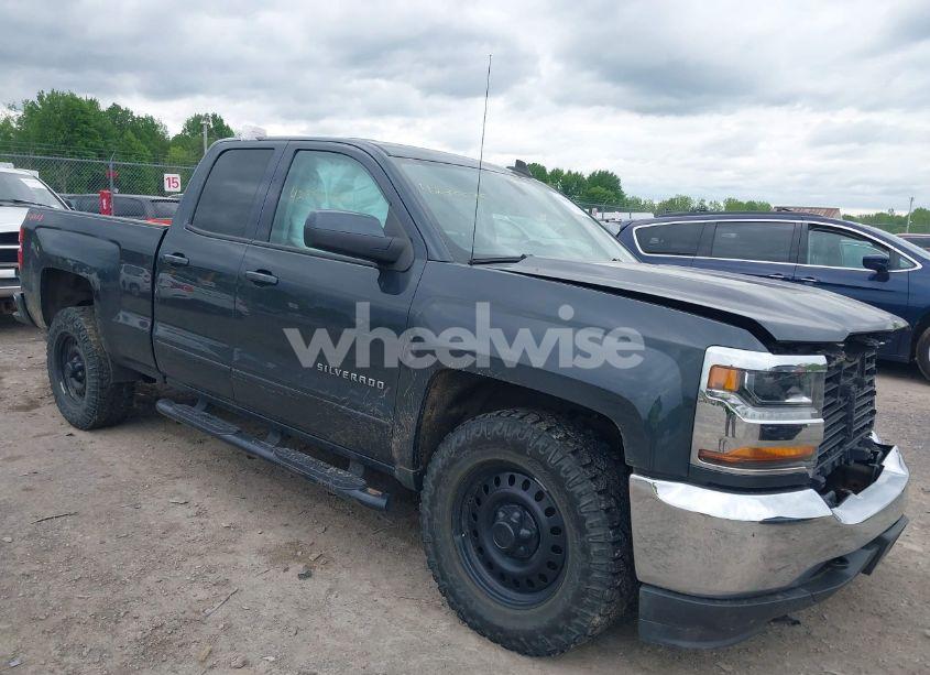 2019 Chevrolet Silverado 1500 LD LT (VIN 2GCVKPEC1K1181936) main photo